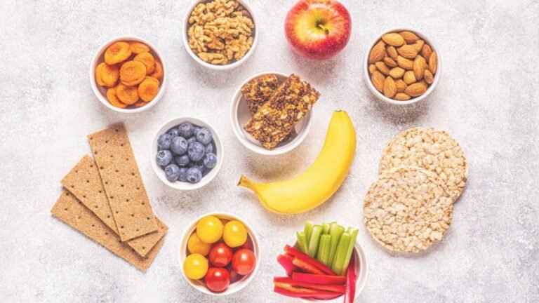 How to Snack Smart with Healthy Foods