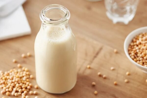 Soy Milk: A Healthy Alternative to Dairy?