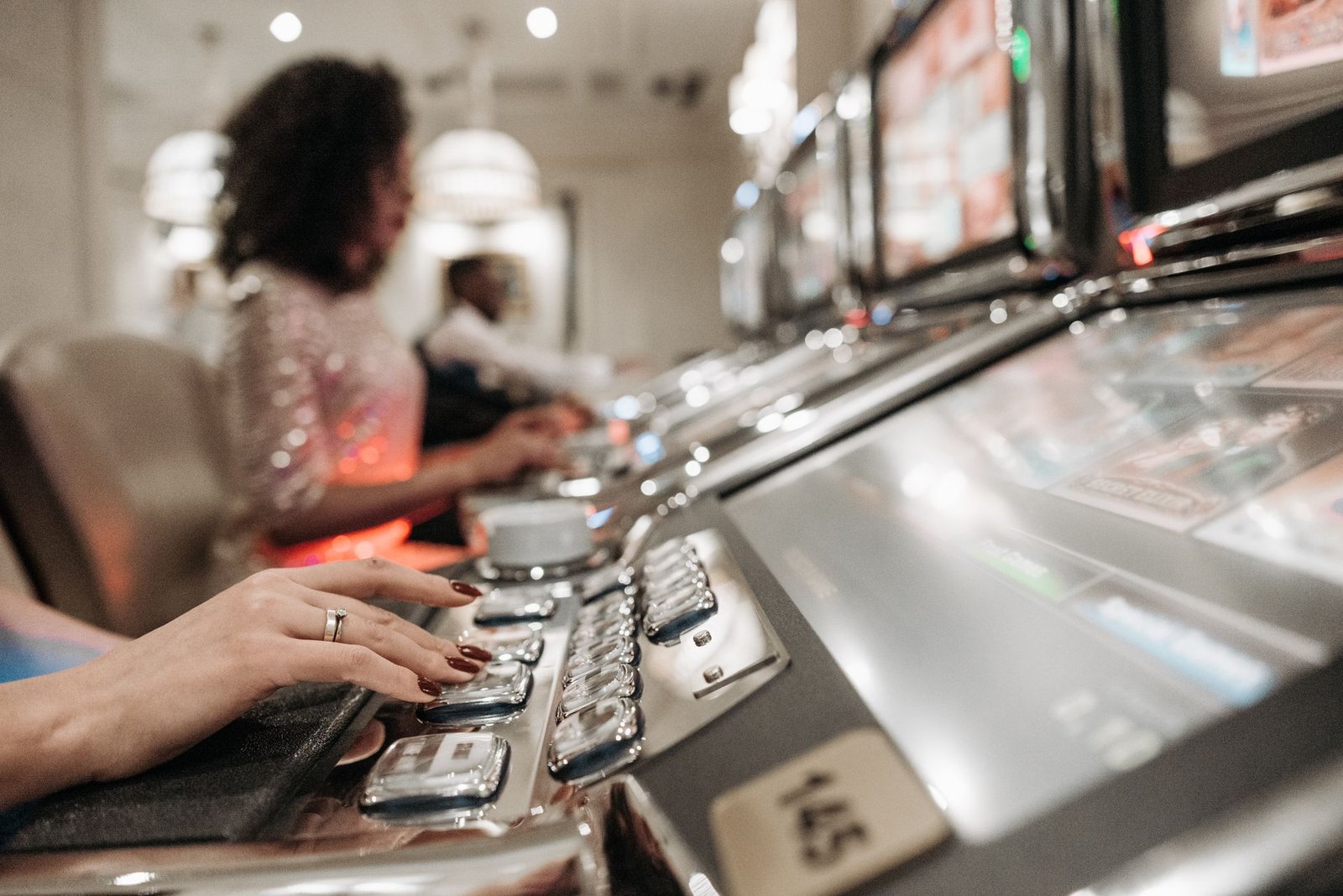 King Johnnie Casino Review: How to Extract Free Spin Cash